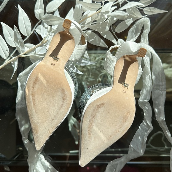 Badgley Mischka Blaze Satin Bow Stilettos - Picture 16 of 17